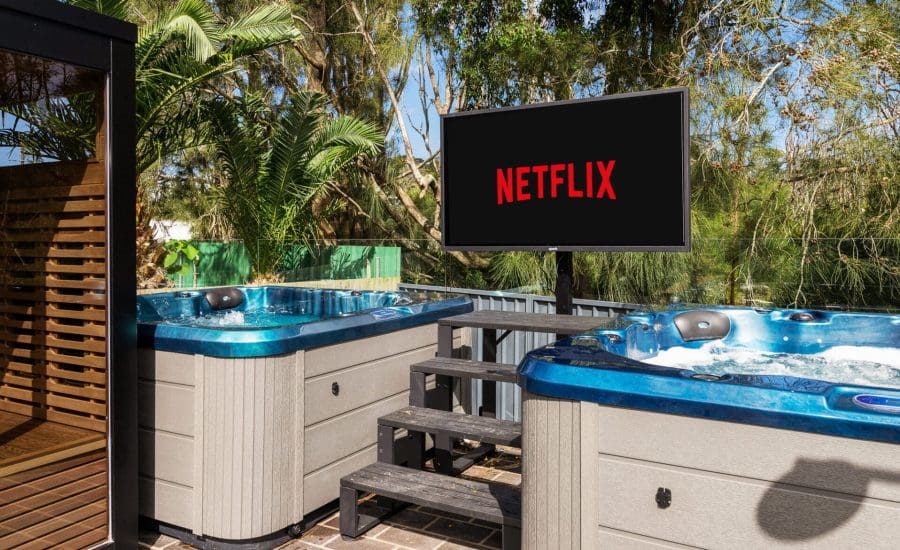 The Spa and Sauna Deck